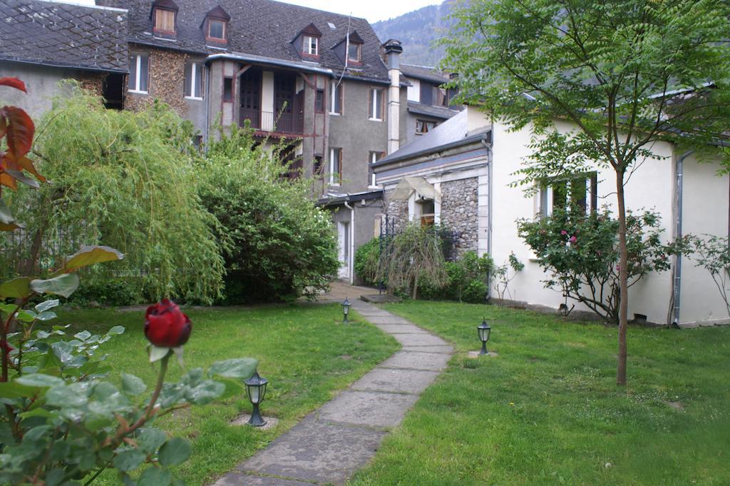 Hotel Celeste Bagnères-de-Luchon 외부 사진